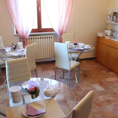 Casa Mac & Rose Nocleg ze śniadaniem San Quirico dʼOrcia