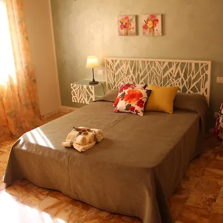 Casa Mac & Rose 4*